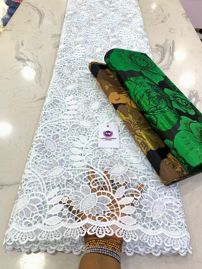 Sequined Guipure fabric - Image 6