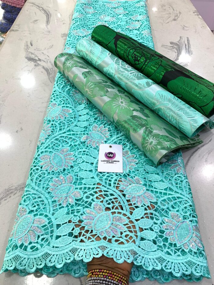 Sequined Guipure fabric - Image 9
