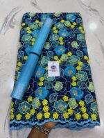 BEAUTIFUL CHANTILY BASE LACE - Image 5