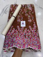 Sequined lace - Image 18