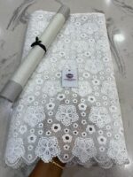 Guipure fabric - Image 2