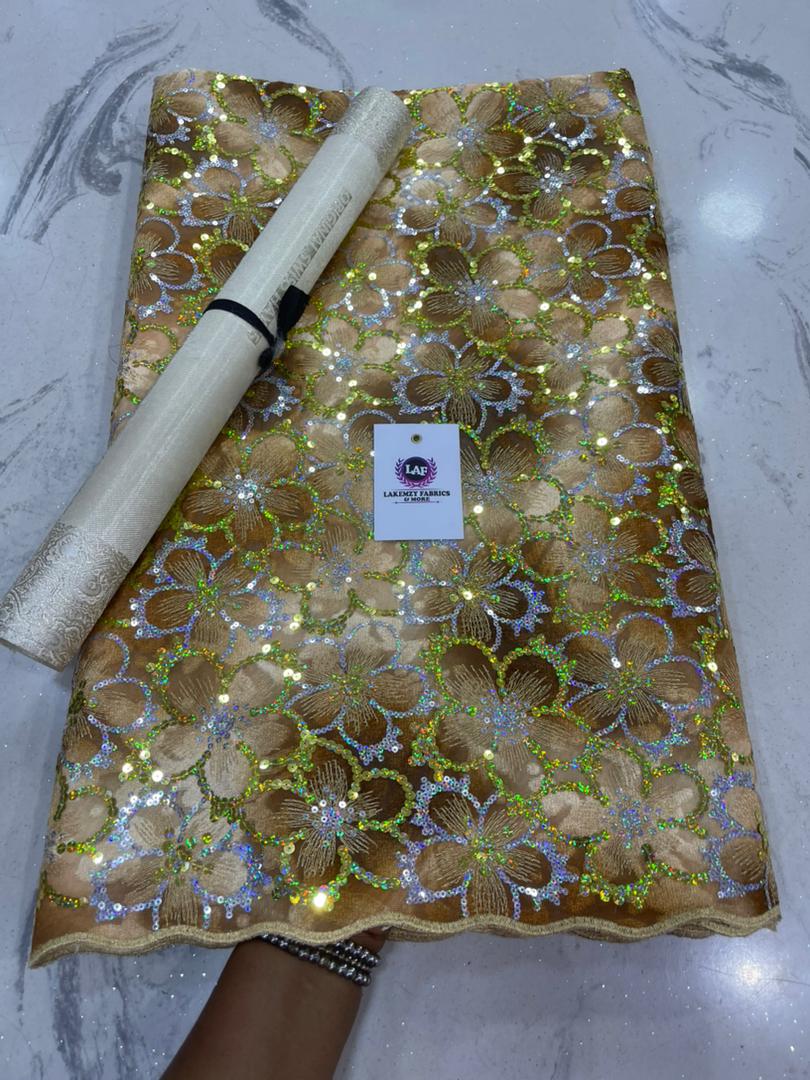 WhatsApp Image 2025-11-02 at 15.28.12_f9998844 VELVET LACE - Image 1