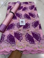 CHANTILY LACE - Image 4