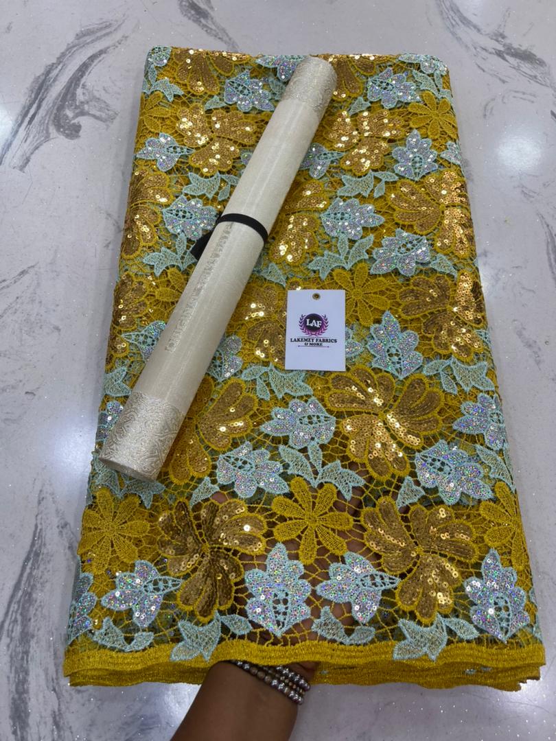 WhatsApp Image 2025-11-05 at 14.42.50_517b903c Guipure lace - Image 1