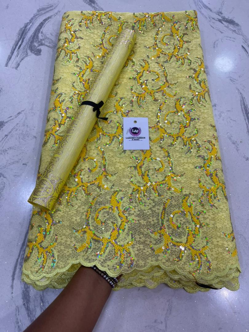 WhatsApp Image 2025-11-12 at 17.16.37_82be7e70 EXCLUSIVE LACE - Image 1