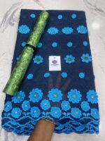 EXCLUSIVE APPLIQUÉ LACE